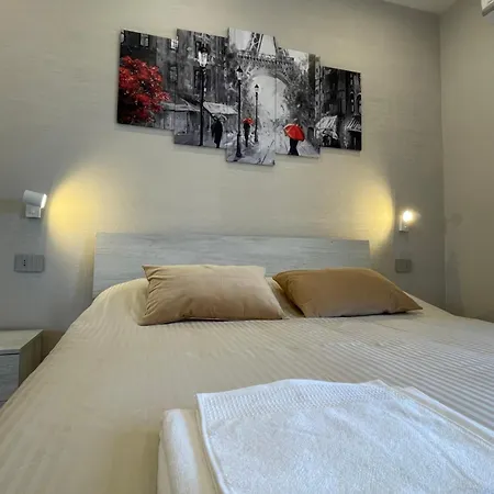 Ro&ro Luxury