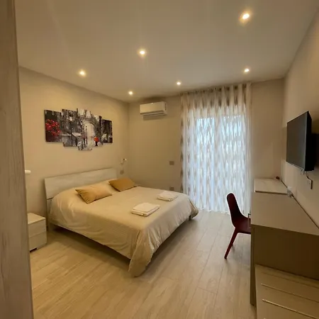 Ro&ro Luxury לינה וארוחת בוקר נאפולי