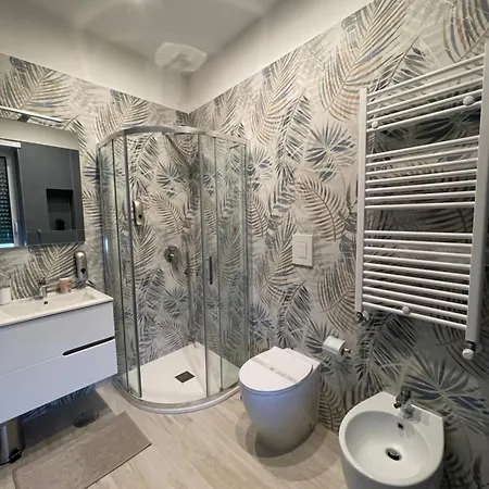 Ro&ro Luxury לינה וארוחת בוקר נאפולי