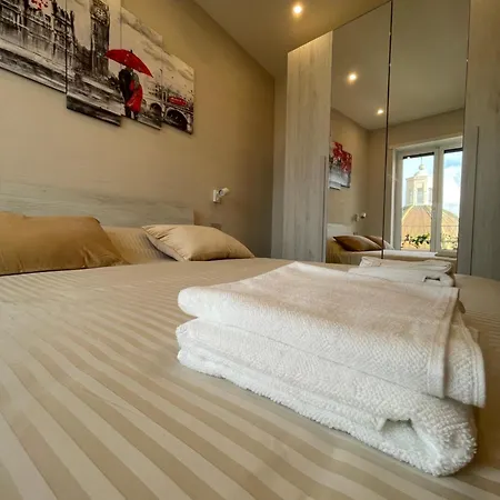 Ro&ro Luxury לינה וארוחת בוקר 4*